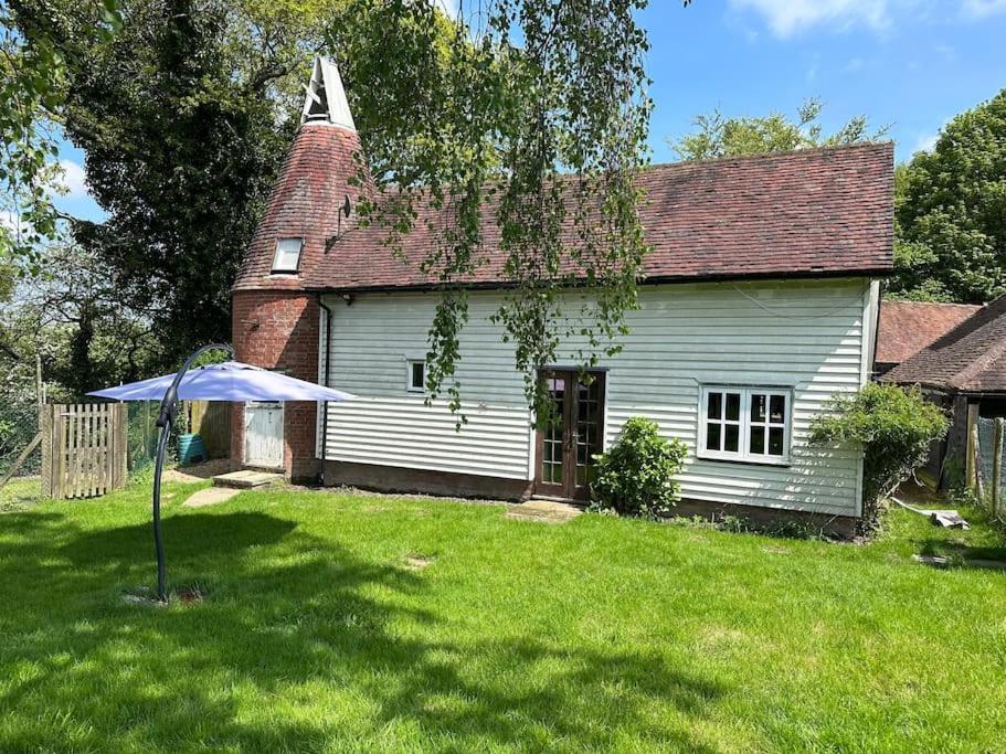 Beautiful 2 Bed Oast - 15 Acre Farm - Tunbridge Wells Villa Exterior foto